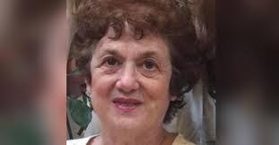 Diane Stahl's Instagram, Twitter & Facebook