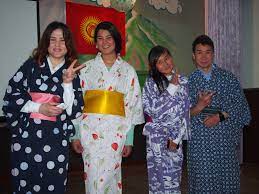 キルギス (kirugisu, kyrgyzstan) +‎ 共和国 (kyōwakoku, republic). ã‚­ãƒ«ã‚®ã‚¹å…±å'Œå›½æ—¥æœ¬èªžæ•™å¸«ä¼š Kajlt ã¨ã¯ ã‚­ãƒ«ã‚®ã‚¹å…±å'Œå›½æ—¥æœ¬èªžæ•™å¸«ä¼š ã‚­ãƒ«ã‚®ã‚¹æ—¥æœ¬èªžæ•™å¸«ä¼š