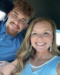 Darla Rhodes's Instagram, Twitter & Facebook