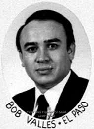 Robert Valles's Instagram, Twitter & Facebook