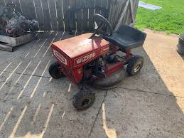 Welcome to shopping lawn mowers where we offer an incredible range of products at our amazing discount prices. Could Anyone Tell Me The Year Of This Wizard Tractor I Can T Find Any Tags On The Frame Or Anywhere Else Lawnmowers