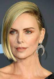 Charlize Theron Kuaforler Sac Kadin