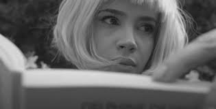 Rayos Láser lanza video protagonizado por Celeste Cid