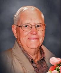 Former Alabama lineman gets emotional from Father's Day gift