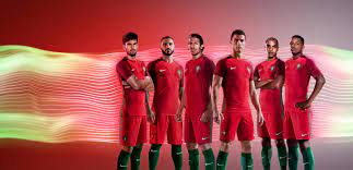 La eurocopa de francia también tuvo momentos de diversión en el mes que se disputó el torneo. Camisas De Portugal 2016 2017 Nike Eurocopa Mantos Do Futebol