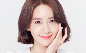 Yoona, a soloist and member of girls' generation. K Pop Star Yoona Talks Beauty Life And Her Go To Self Care Methods Her World Singapore