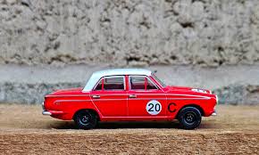 Image result for Cortina White 2017 A1