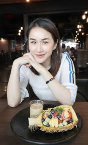 เปิดโปรไฟล์ ฟ้าใส อรจิรา นักเเสดงสาวสวย ว่าที่ภรรยา ผู้ว่า. Inews