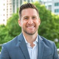 Darryl Dewberry's Instagram, Twitter & Facebook