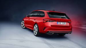 Esplora il sito di škoda e scopri la gamma dei nuovi modelli, i servizi per la tua auto e per le flotte aziendali e tutte le novità dal mondo škoda. Skoda Octavia Rs Mit Drei Motorisierungen Ab 200 Ps Auto Motor Und Sport