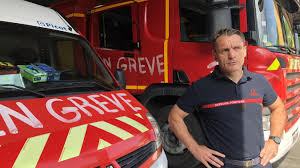 #solidarité les #pompiers13 adressent tout leur soutien et leur amitié à leurs camarades portugais qui luttent contre un violent incendie dans la région. Pourquoi Des Camions De Pompiers Sont Estampilles En Greve