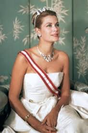 After embarking on an acting career in 1950, at the age of 20, kelly. Nicole Kidman Als Grace Kelly Im Ersten Trailer Zu Grace Of Monaco