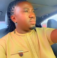 Hello everyone, so excited to be here. Thanks to my sis Abena Dansoa for  the add.