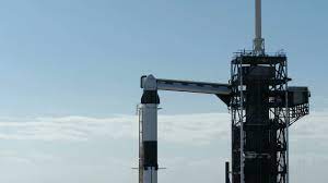 Crew dragon tower modifications 39a fixed service structure 39a crew access arm. Spacex Crew Access Arm Bridge To The Crew Dragon Youtube