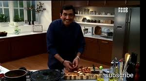 Bollywood Superstar Sanjeev Kapoor Made Butter Chicken Recipe On His Kitchen In Indian Style Youtube Butter Chicken Recipe Butter Chicken Chicken Recipes