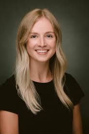 Jessica Brimmer's Instagram, Twitter & Facebook