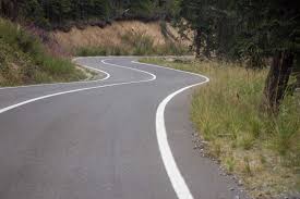 Mit der asphaltierung der transalpina von 2009 bis 2012 rollt nun auch hier der massentourismus an. Posslchen Nimmt Ein Stuck Von Der Transalpina Reisen Aus Leidenschaft