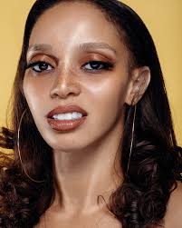 She was so much more than what meets the eye, that's why she desired to be  felt and not seen. • 📸: @lamalapolynot Editor: @lightrainstudio_ • • Model  booking visit www.AlainaCharif.com • • #