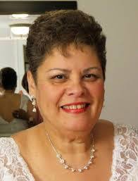 Elizabeth Burchett's Instagram, Twitter & Facebook