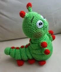 You want your ears to be warm but you also want to look cute. 220 Crochet Knit Bugs Insects Beetles Ants Ideas Crochet Crochet Amigurumi Crochet Patterns