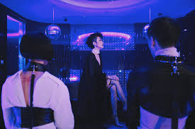 BLOW吹音樂] 陳珊妮發布〈捆縛〉MV 以情色BDSM隱喻沙特「他人即地獄」 – 皮繩愉虐邦