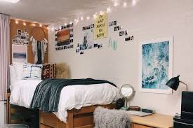 Karenanya, kamar yang nyaman jadi perlu buat kita. 6 Kreasi Dekorasi Kamar Tidur Diy Untuk Kamar Mungil