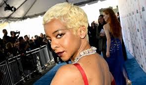 Kara Young's Instagram, Twitter & Facebook