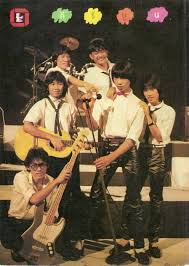 ข่าวช็อกแฟนเพลงเช้านี้(17 ตุลาคม 2564) ต่อการจากไปของ อ๊อด คีรีบูน หรือนายรณชัย ถมยาปริวัตน์ อ๊อดคีรีบูน นักร้องดังยุค 80 . E99tdox0bur 7m
