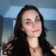 Maintaining a Sundance Chelsea hot tub