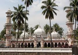 Senarai masjid di kuala lumpur. 8 Masjid Di Malaysia Ini Punya Arsitektur Yang Unik Dan Indah