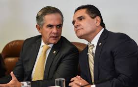 Sylvia sánchez, esposa del ex líder del pri, manlio fabio beltrones, falleció la madrugada de este miércoles en la ciudad de méxico. Silvano Aureoles Gobernador De Michoacan Se Sumaria Al Grupo Anti Amlo