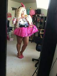 Trisha Paytas Hello Kitty Costume Hello Kitty Costume Curvy Girl Trisha Paytas
