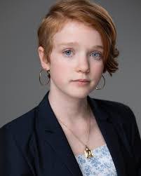 Bridget Henderson's Instagram, Twitter & Facebook