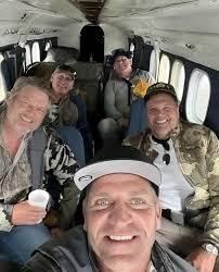 A lot of people. Calton hill ♥️