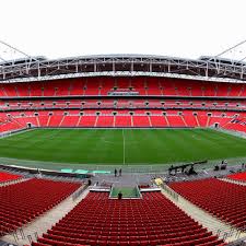 The killers were so chuffed to be playing wembley, they wrote a song about it and performed it on the night. Wembley Stadium Vexcolt En