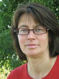 Annette Jensen, geboren 1962, studierte Germanistik und Politikwissenschaften in Heidelberg und Hamburg. Sie war Mitgründerin des Ressorts Wirtschaft und ... - Jensen_Annette