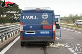 Sparatoria, auto in fiamme e malviventi in fuga. Cerignola Assalto A Portavalori Il Dna Incastra Noto Pregiudicato