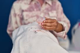 Χρήσιμο! Πώς να αφαιρέσετε λεκέδες από μπογιά