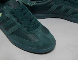 He is known for his comedic roles in films including superbad (2007), knocked up. Green Adidas Originals X Jonah Hill Samba Sciaky