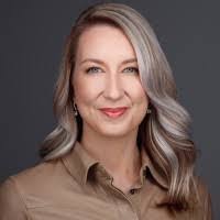 Hannah Walcher's Instagram, Twitter & Facebook