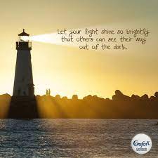 The nfc holds its long fluffy tail up as if it were a beacon of light from a lighthouse. Let Your Light Shine So Brightly That Others Can See Their Way Out Of The Dark Brighten Someone S Wor Out Of The Dark Beacon Of Light Beautiful Lighthouse