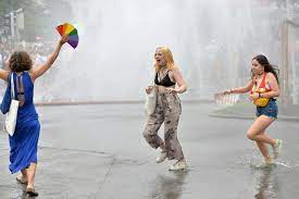 Die vorbereitungen laufen auf hochtouren: Halbe Million Bei Regenbogenparade Wien Orf At