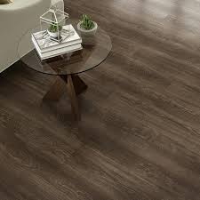 Project Source Woodfin Oak 7 59 In W X 4 23 Ft L Embossed Wood Plank Laminate Flooring At Lowe Flooring Waterproof Laminate Flooring Laminate Hardwood Flooring