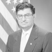 Portrait: Robin Orans at her worksite has been named 'energy champion' by  the Federal Energy Management Program (FEMP) shown here with Robert Hainer  (seated) and D Boosalis (Bkgrd) ARC-1997-AC97-0248-1