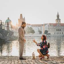 However, it is an important detail that you a marriage proposal is a big milestone; Everything You Need To Know About Proposing On One Knee