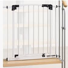Le scale a chiocciola, oltre a essere utilizzate come scale interne, sono adoperate anche in ambienti esterni, ad esempio, in una casa di campagna per collegare il giardino con una terrazza soprastante. I Migliori Cancelli Per Bambini Piu Efficaci E Sicuri Guida Facile Su Come Scegliere Al Cancello Bambini Perfetto Protezione Bambini