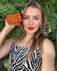 We're fired up and ready to Amp the Alley tonight! See y'all at 6:30 in the  square! Grateful for every chance to make some noise with this crew and  this crowd. Let's