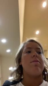 Angel Bows by Raemy was live.