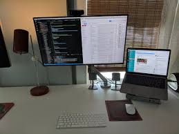This shortcut key varies based on the laptop brand you own. Brad Frost On Twitter Update Downsized My Monitor And Got A Laptop Stand Already Much Happier And More Importantly More Productive With This Setup Https T Co Ooukqljcy8