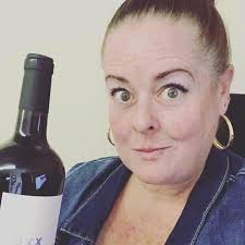 Volunteer to bring wine for Thanksgiving dinner